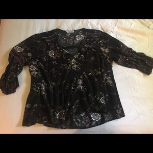 Maurice’s Flowy Black Floral Peasant Top